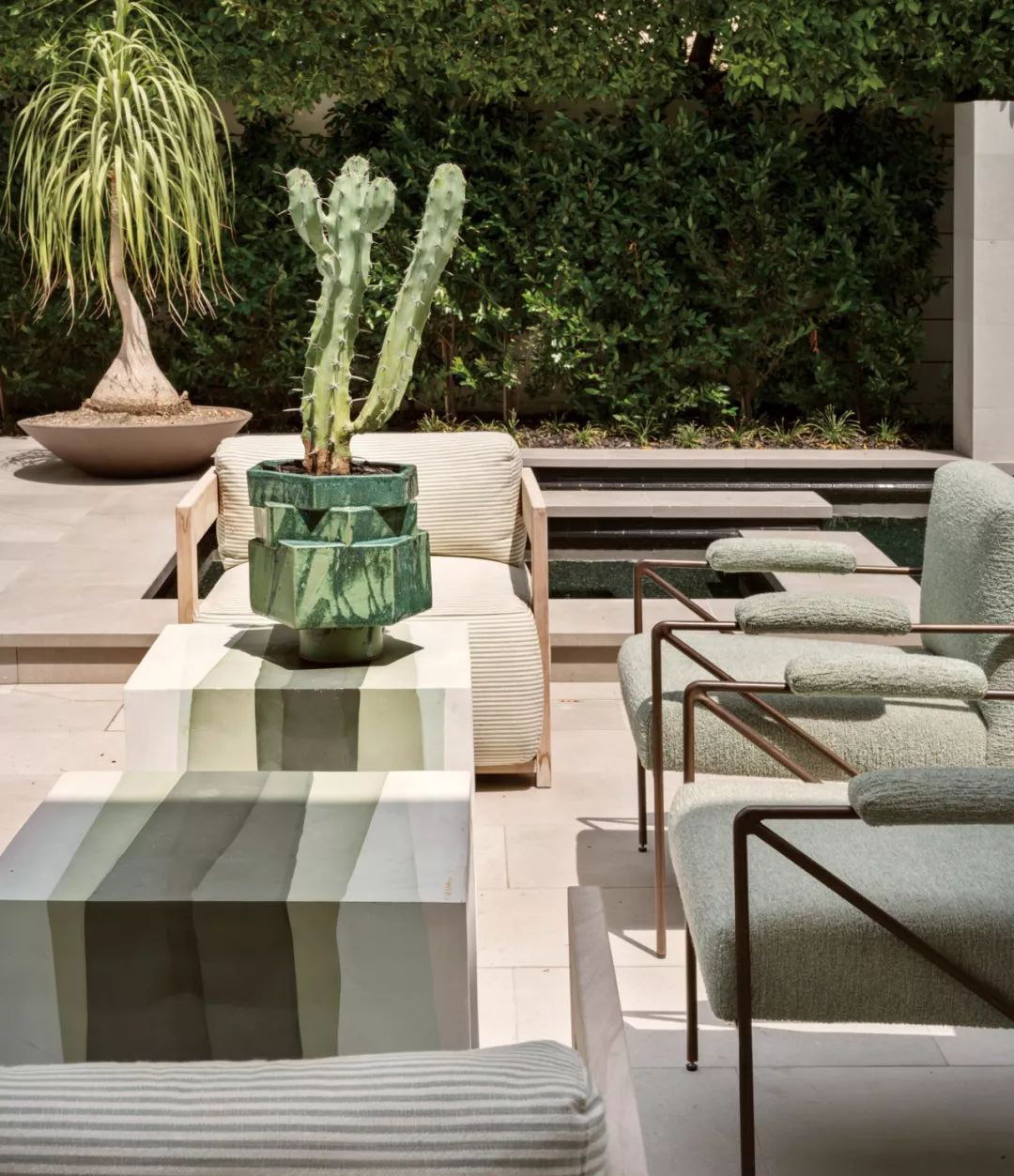 乐竞平台 - 坐具|沙发|办公家具|设计师家具|艾美特沙发