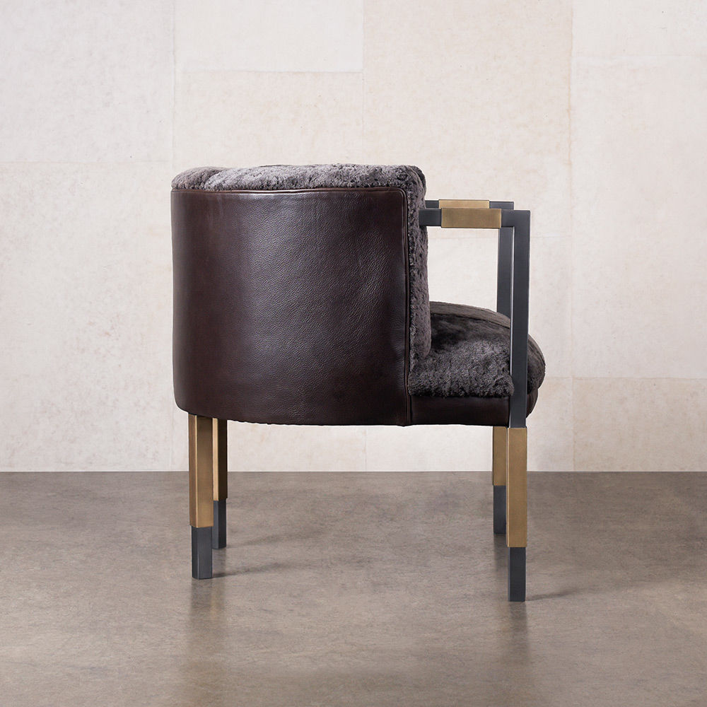 乐竞平台 - 坐具|沙发|办公家具|设计师家具|Larchmont沙发