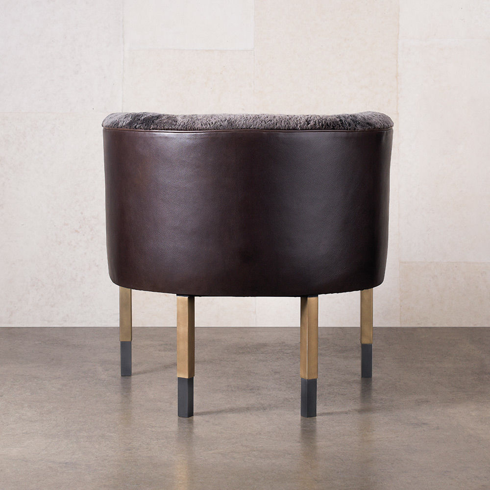 乐竞平台 - 坐具|沙发|办公家具|设计师家具|Larchmont沙发