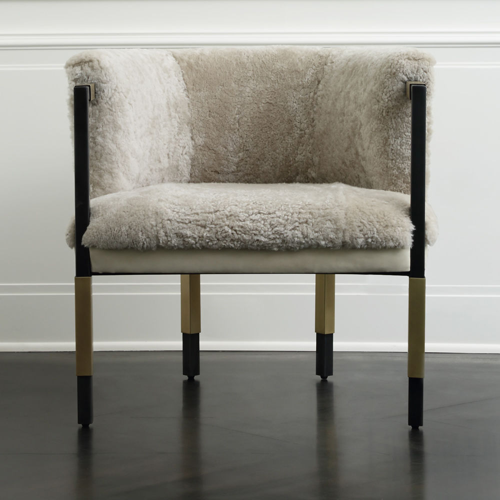 乐竞平台 - 坐具|沙发|办公家具|设计师家具|Larchmont沙发