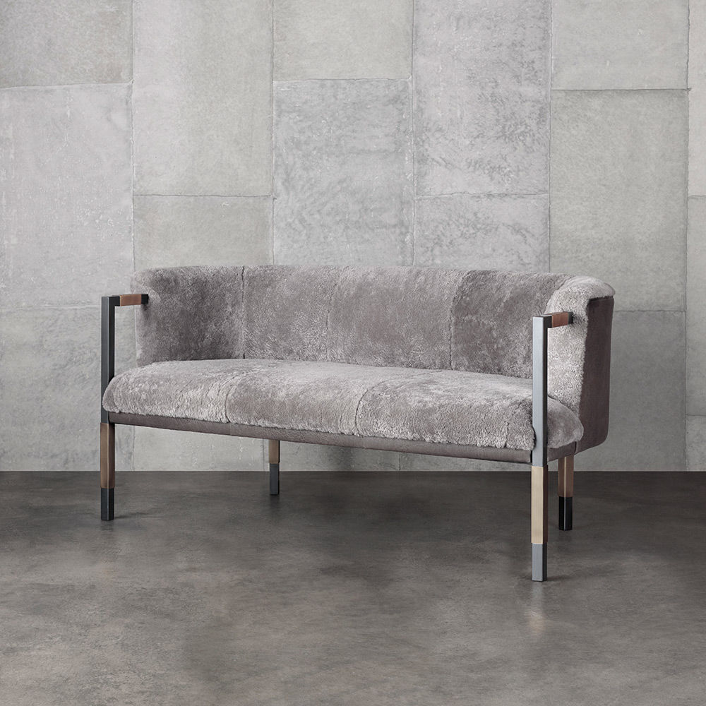 乐竞平台 - 坐具|沙发|办公家具|设计师家具|Larchmont沙发