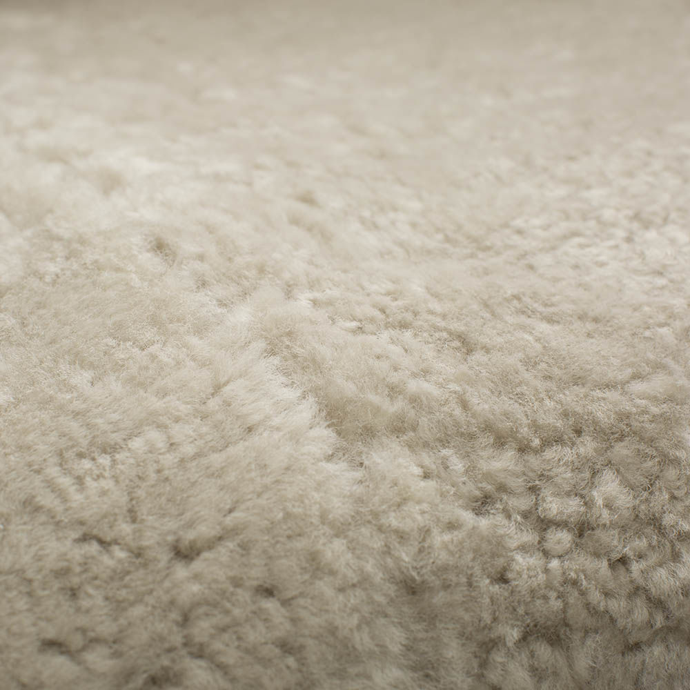 乐竞平台 - 坐具|沙发|办公家具|设计师家具|Larchmont沙发