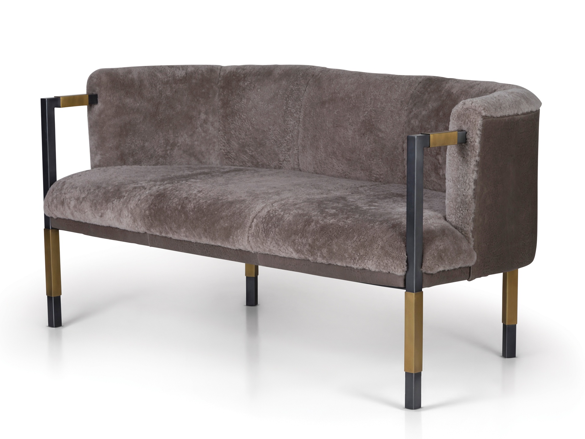 乐竞平台 - 坐具|沙发|办公家具|设计师家具|Larchmont沙发