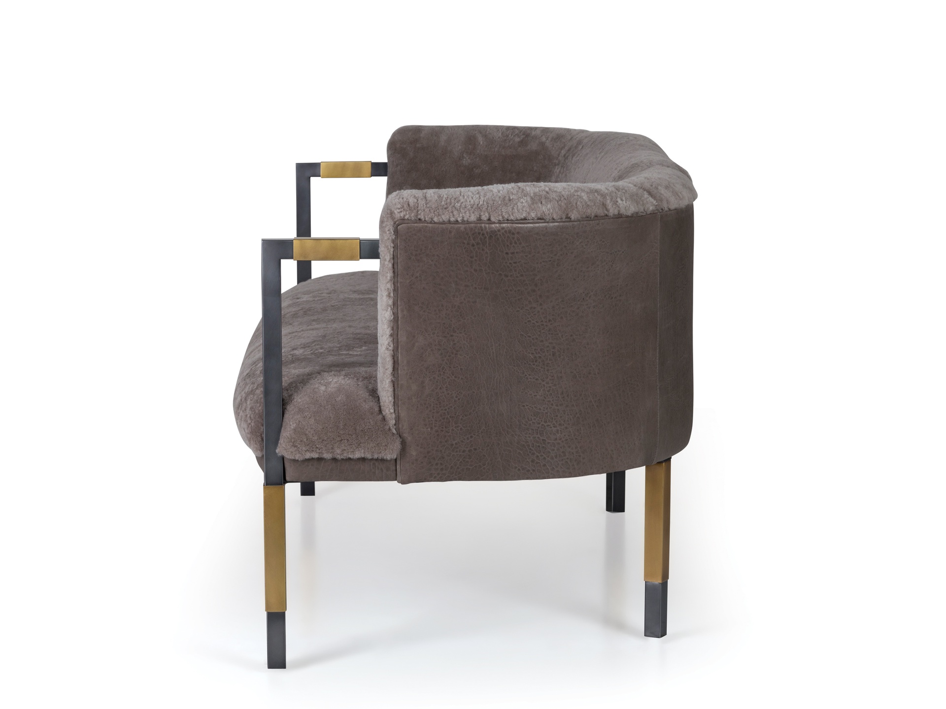 乐竞平台 - 坐具|沙发|办公家具|设计师家具|Larchmont沙发