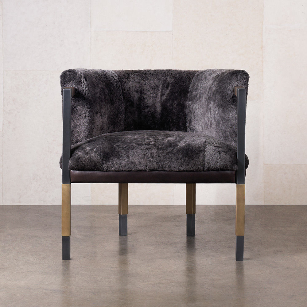 乐竞平台 - 坐具|沙发|办公家具|设计师家具|Larchmont沙发