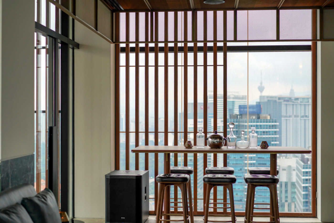 乐竞平台 - 坐具|吧椅/凳子|办公家具|设计师家具|Utility 吧凳