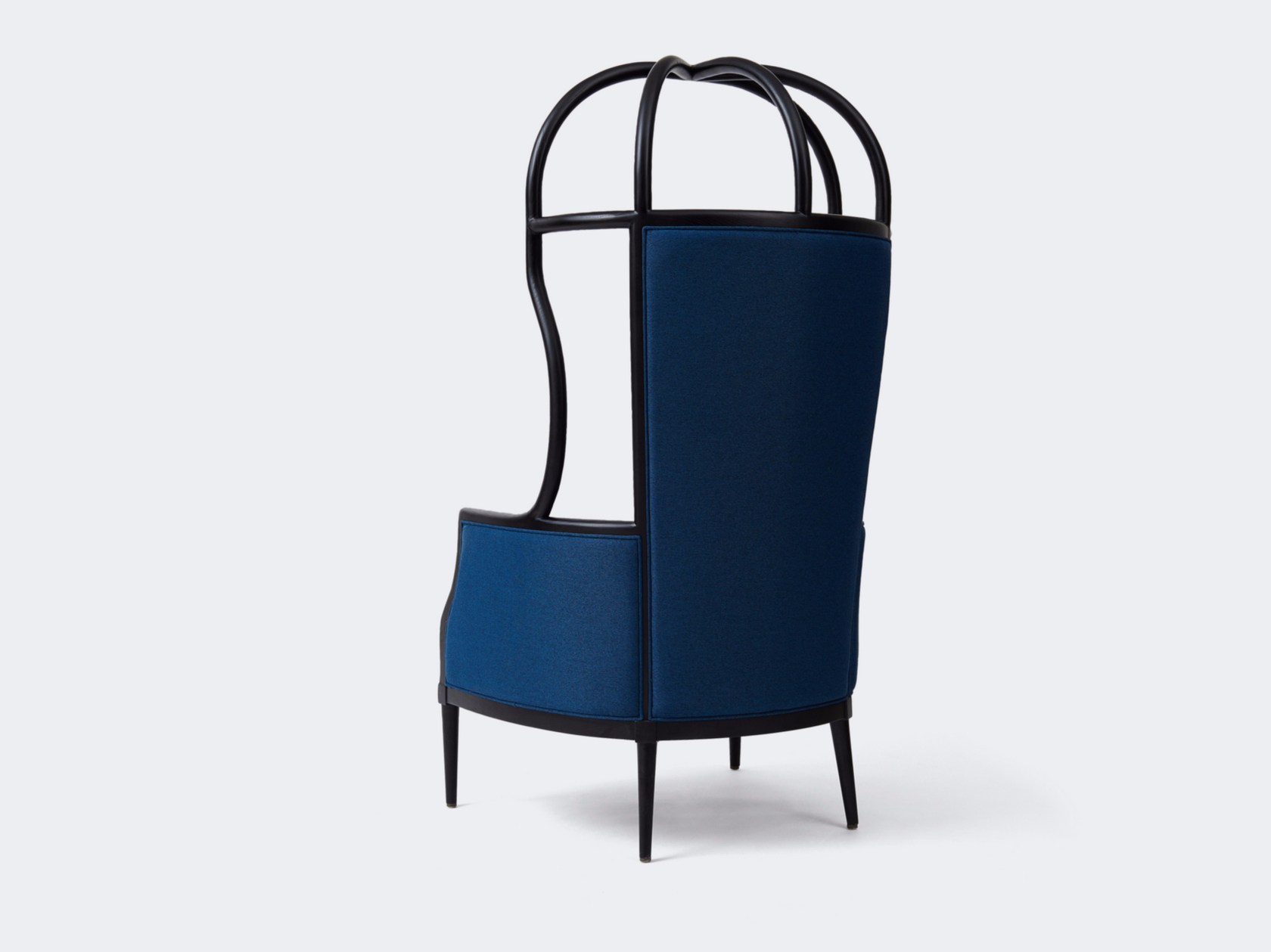 乐竞平台 - 坐具|休闲椅|办公家具|设计师家具|Laval 皇冠椅子