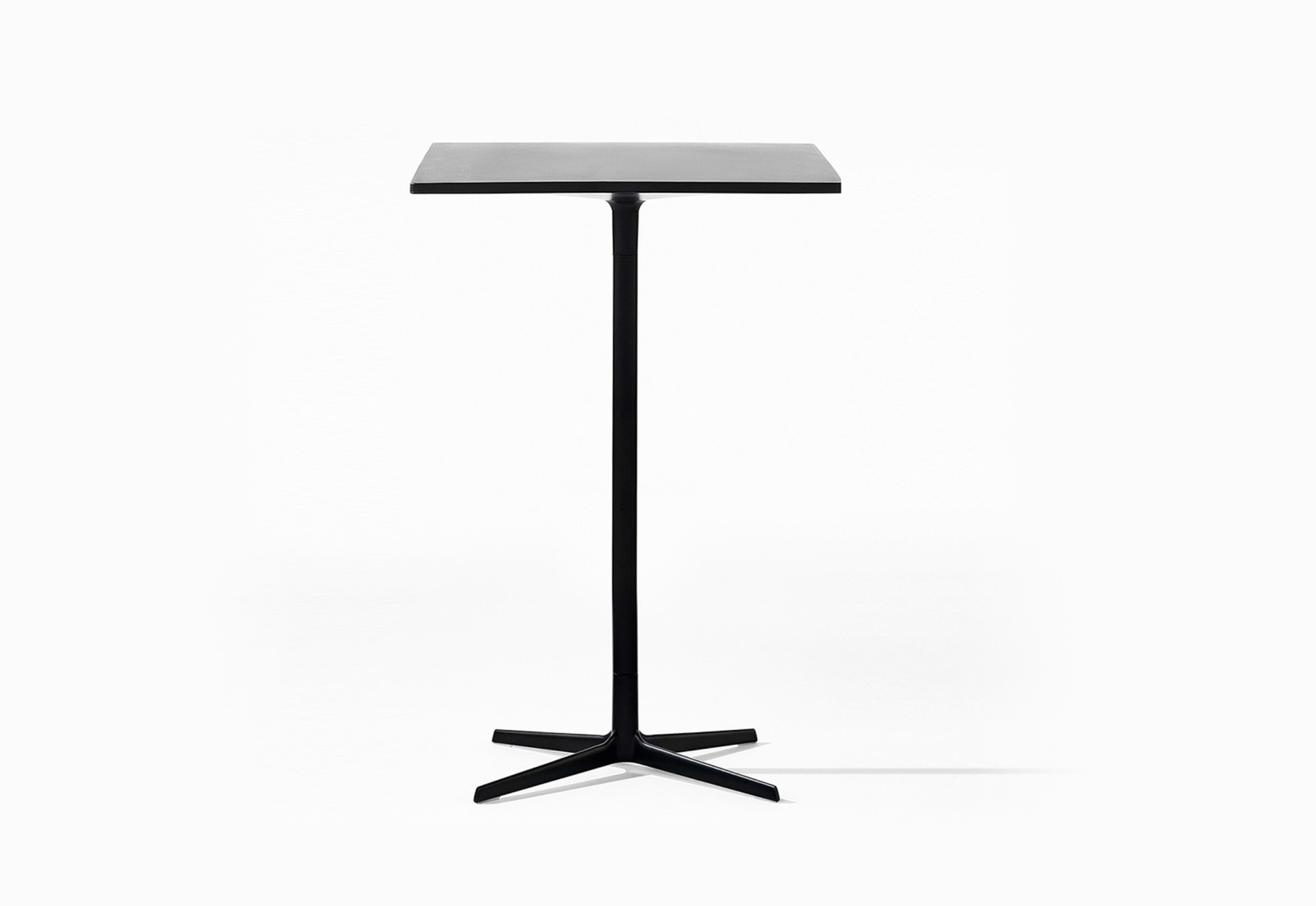 乐竞平台 - 桌几|餐桌|办公家具|设计师家具|Ginger 茶几/咖啡桌/餐台/高脚台