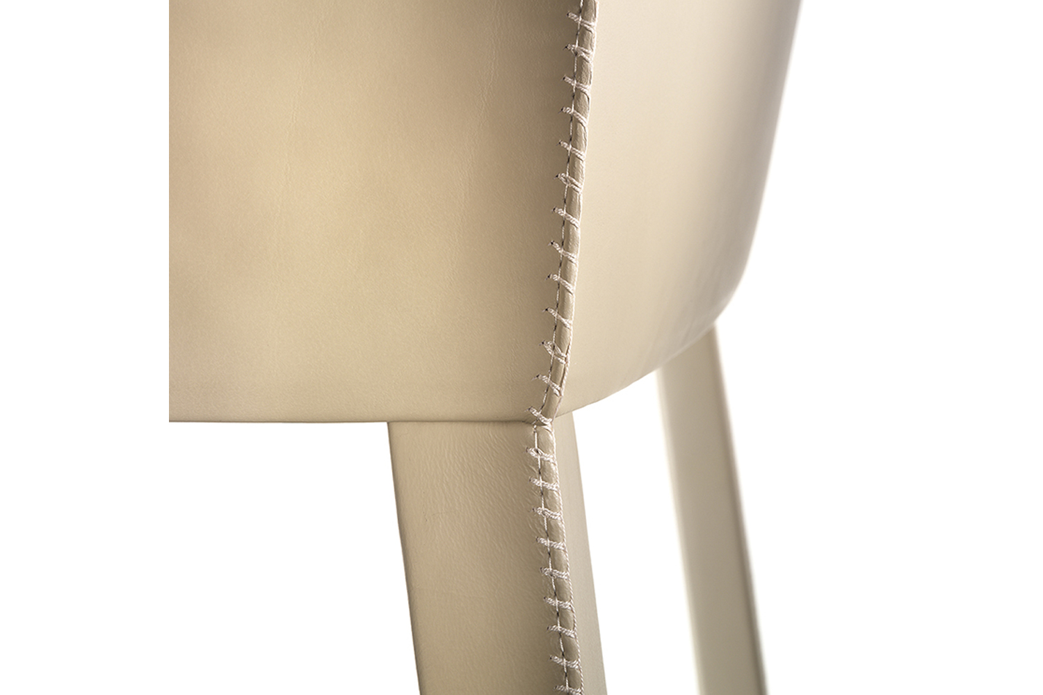 乐竞平台 - 坐具|餐椅|办公家具|设计师家具|Masai 餐椅/会议椅