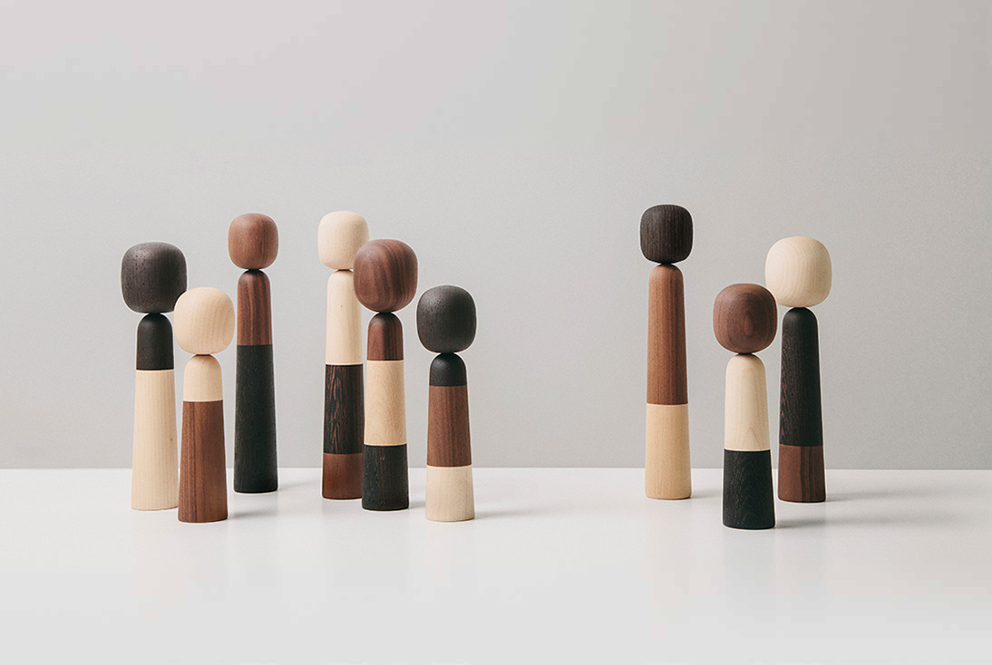 [乐竞平台 - 附件|饰品|办公家具|设计师家具|Family 家庭木偶饰品]