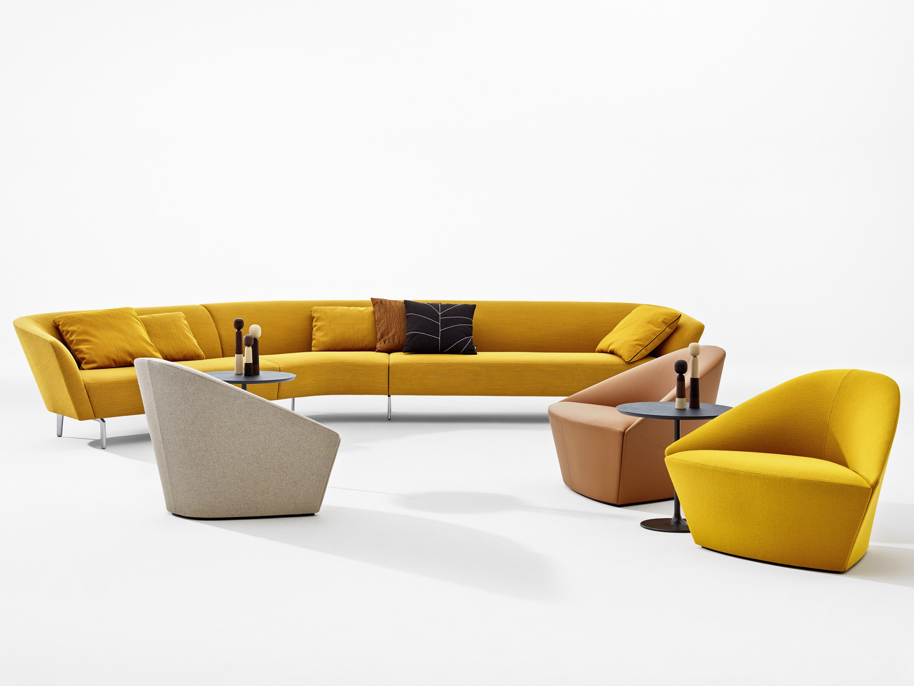 乐竞平台 - 附件|饰品|办公家具|设计师家具|Family 家庭木偶饰品