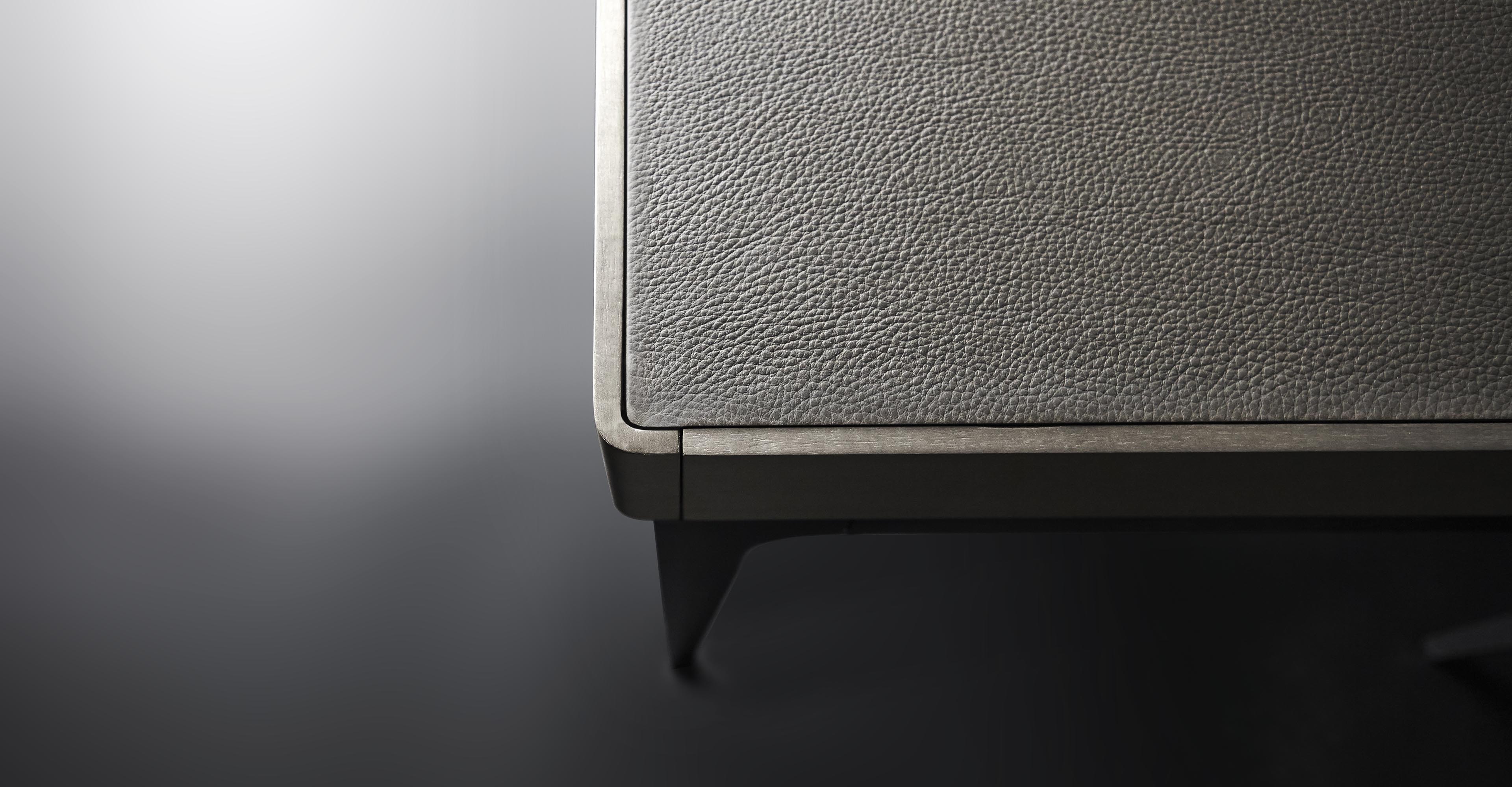 乐竞平台 - 桌几|办公桌|办公家具|设计师家具|海明威书桌