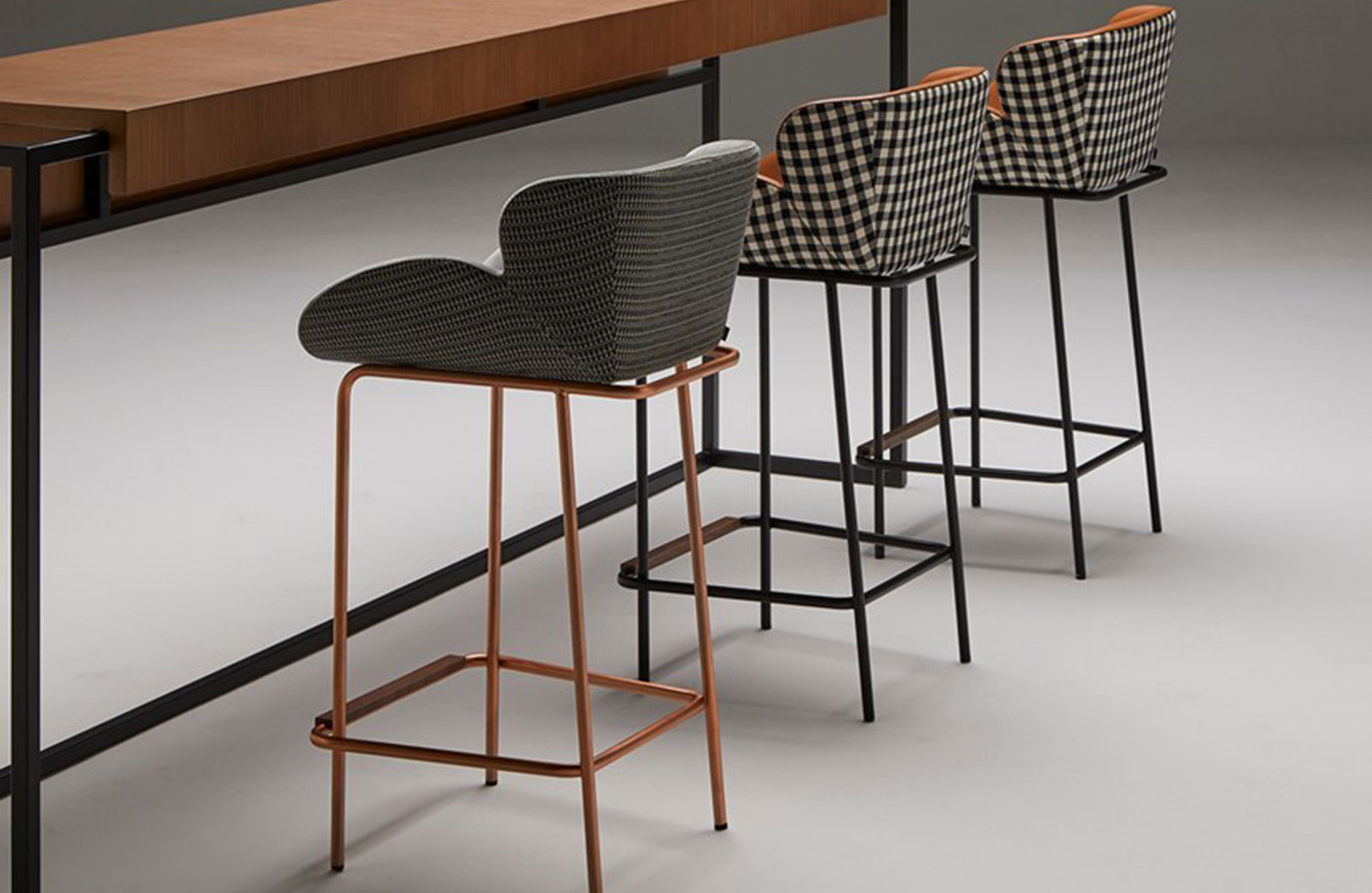 [乐竞平台 - 坐具|吧椅/凳子|办公家具|设计师家具|PUNCH | 酒吧椅子]