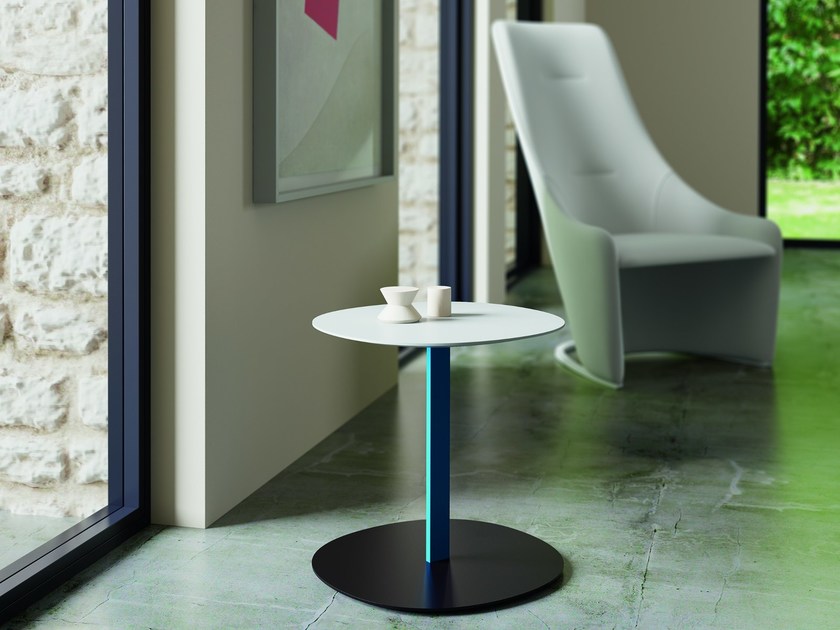 乐竞平台 - 桌几|茶几/边几|办公家具|设计师家具|SERRA 茶几/角几