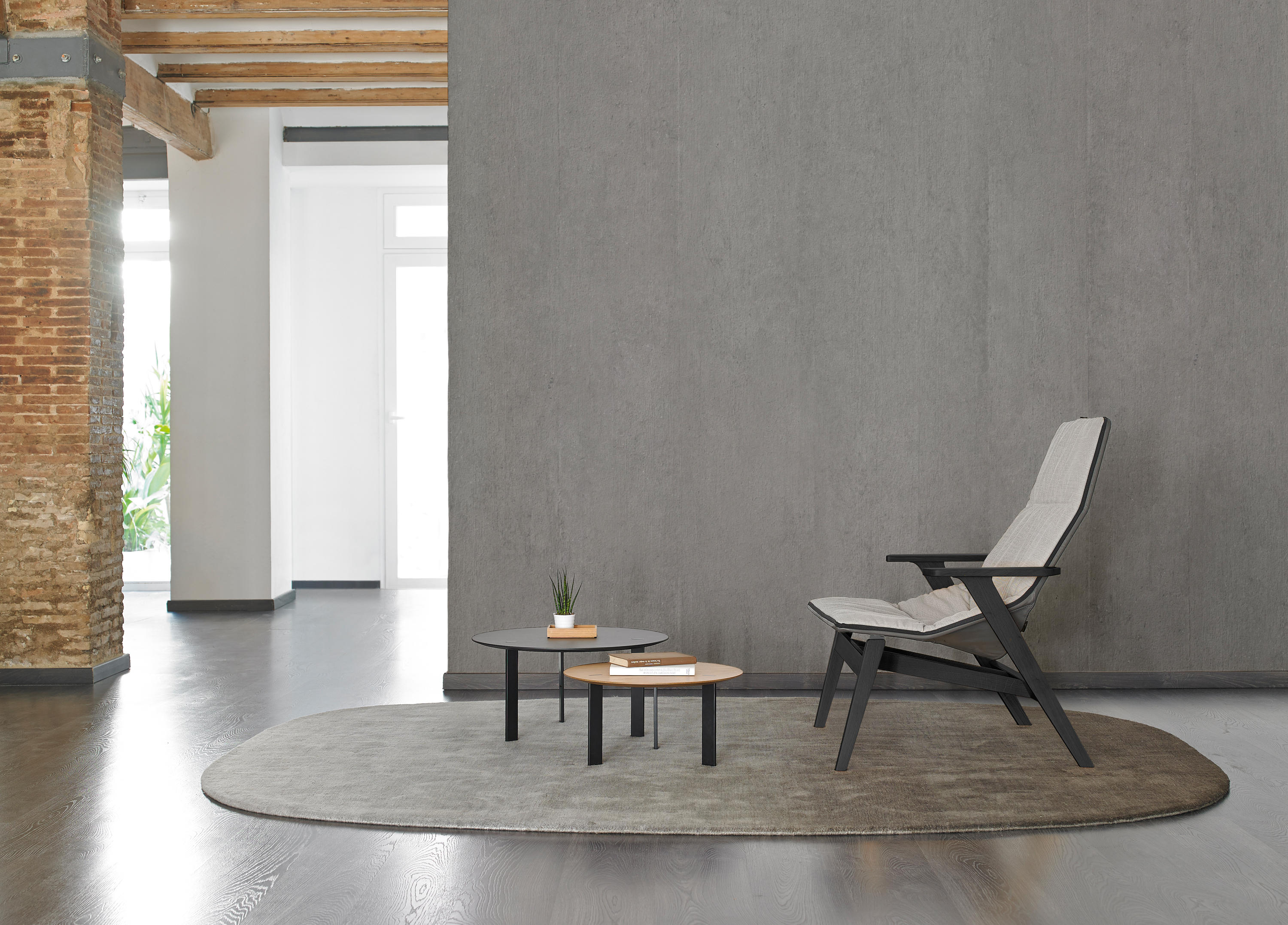 乐竞平台 - 桌几|茶几/边几|办公家具|设计师家具|Ryutaro 茶几/角几