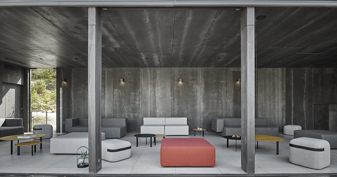 乐竞平台 - 坐具|沙发|办公家具|设计师家具|Step sofa 沙发