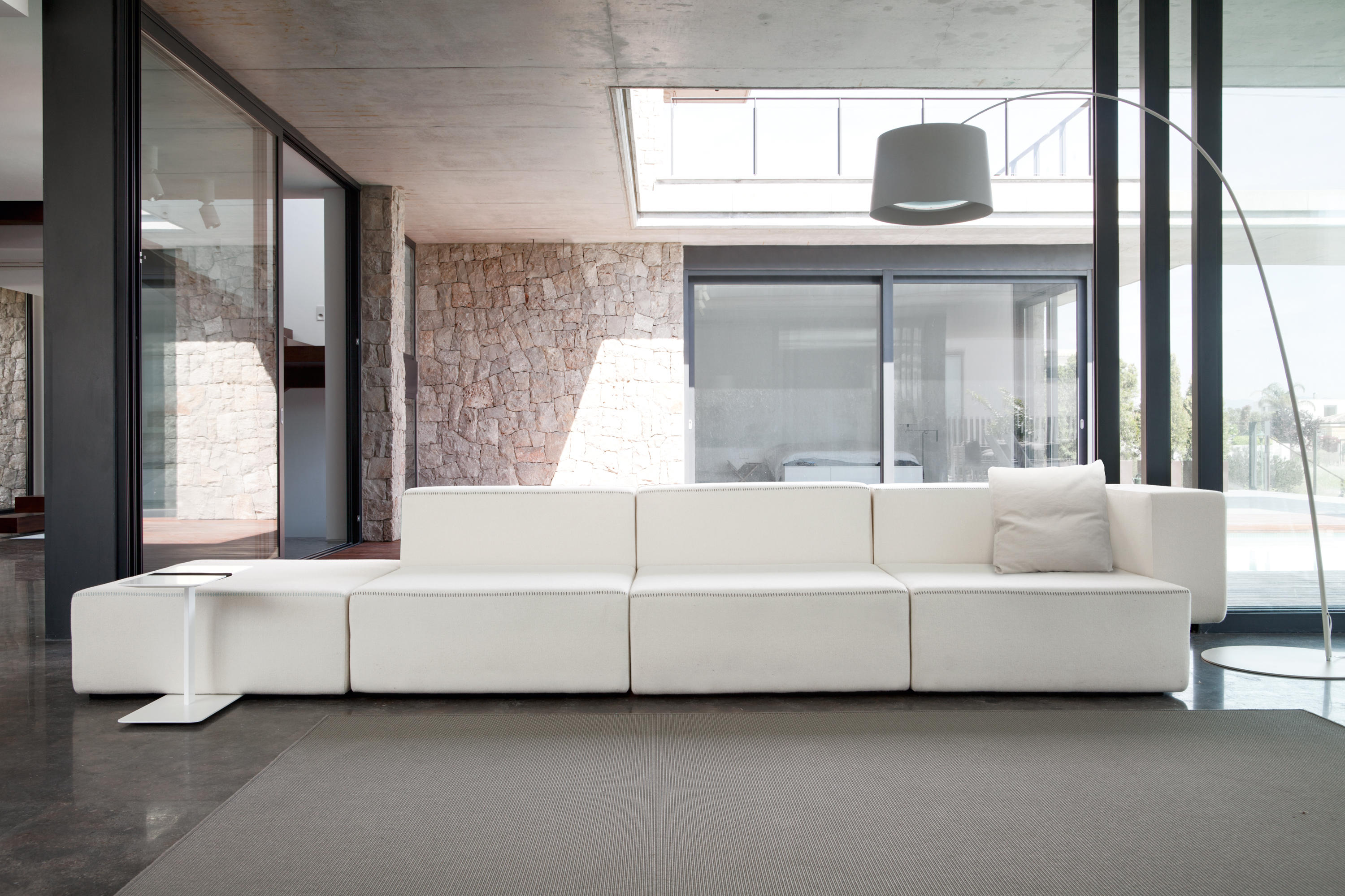 乐竞平台 - 坐具|沙发|办公家具|设计师家具|Step sofa 沙发