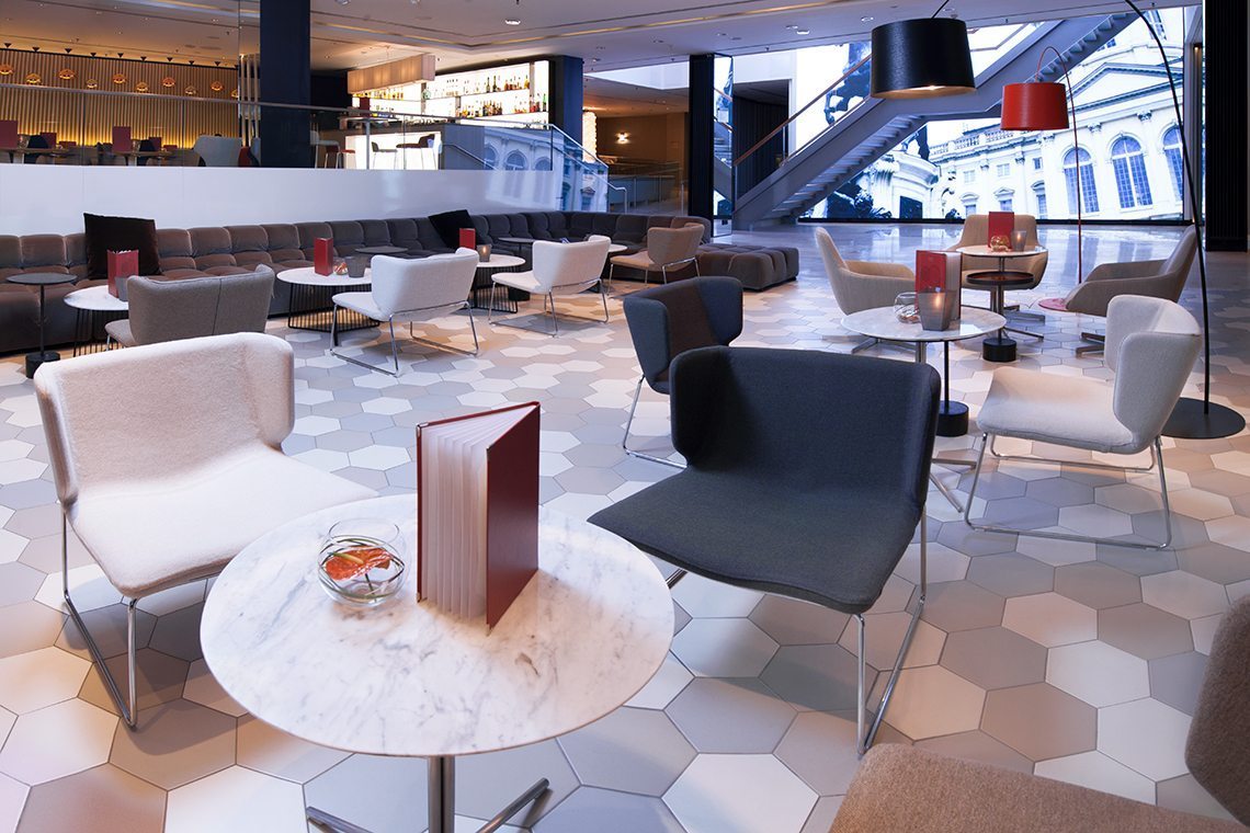 乐竞平台 - 坐具|休闲椅|办公家具|设计师家具|Wrapp 休闲椅