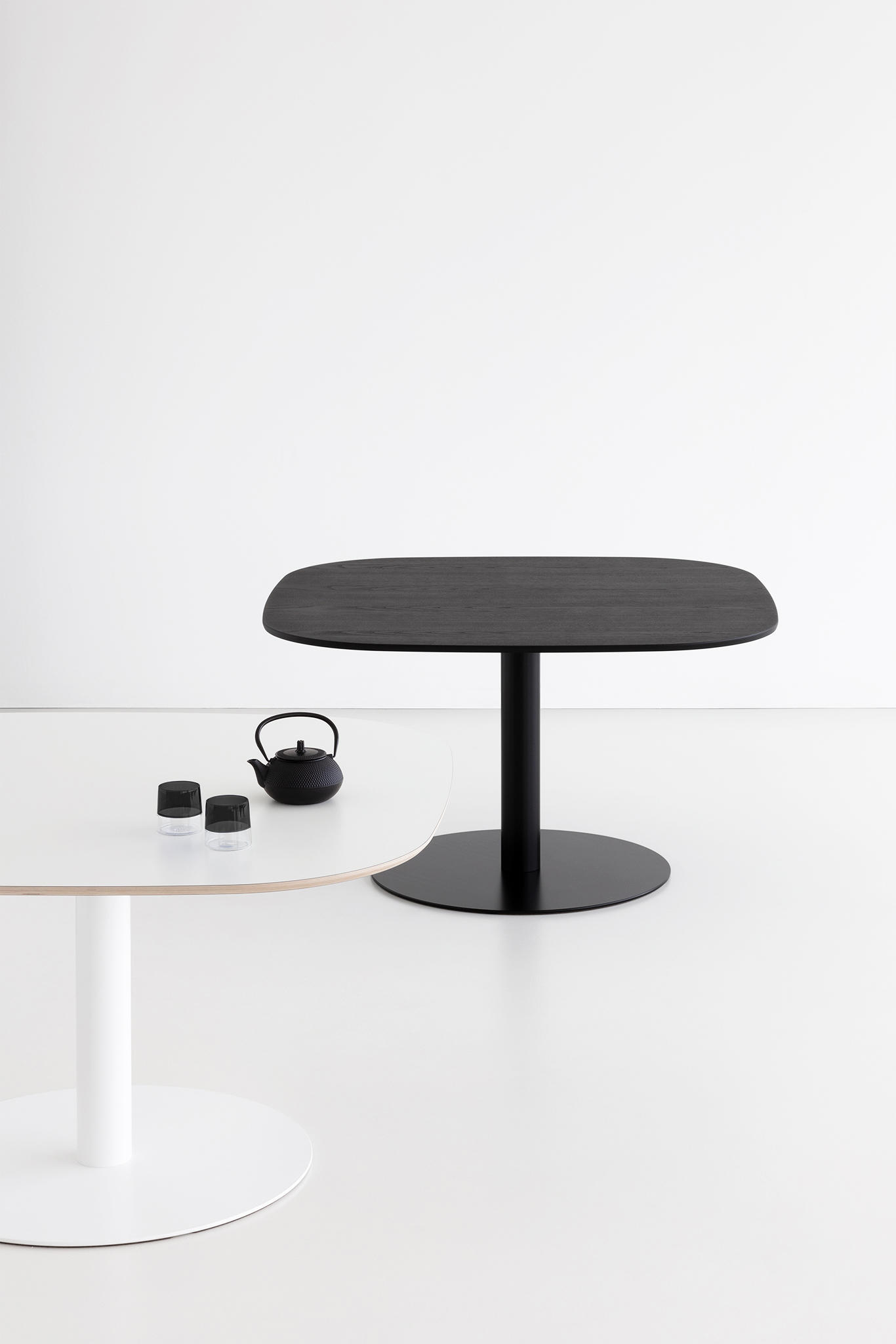 乐竞平台 - 桌几|咖啡桌|办公家具|设计师家具|RONDò 咖啡桌