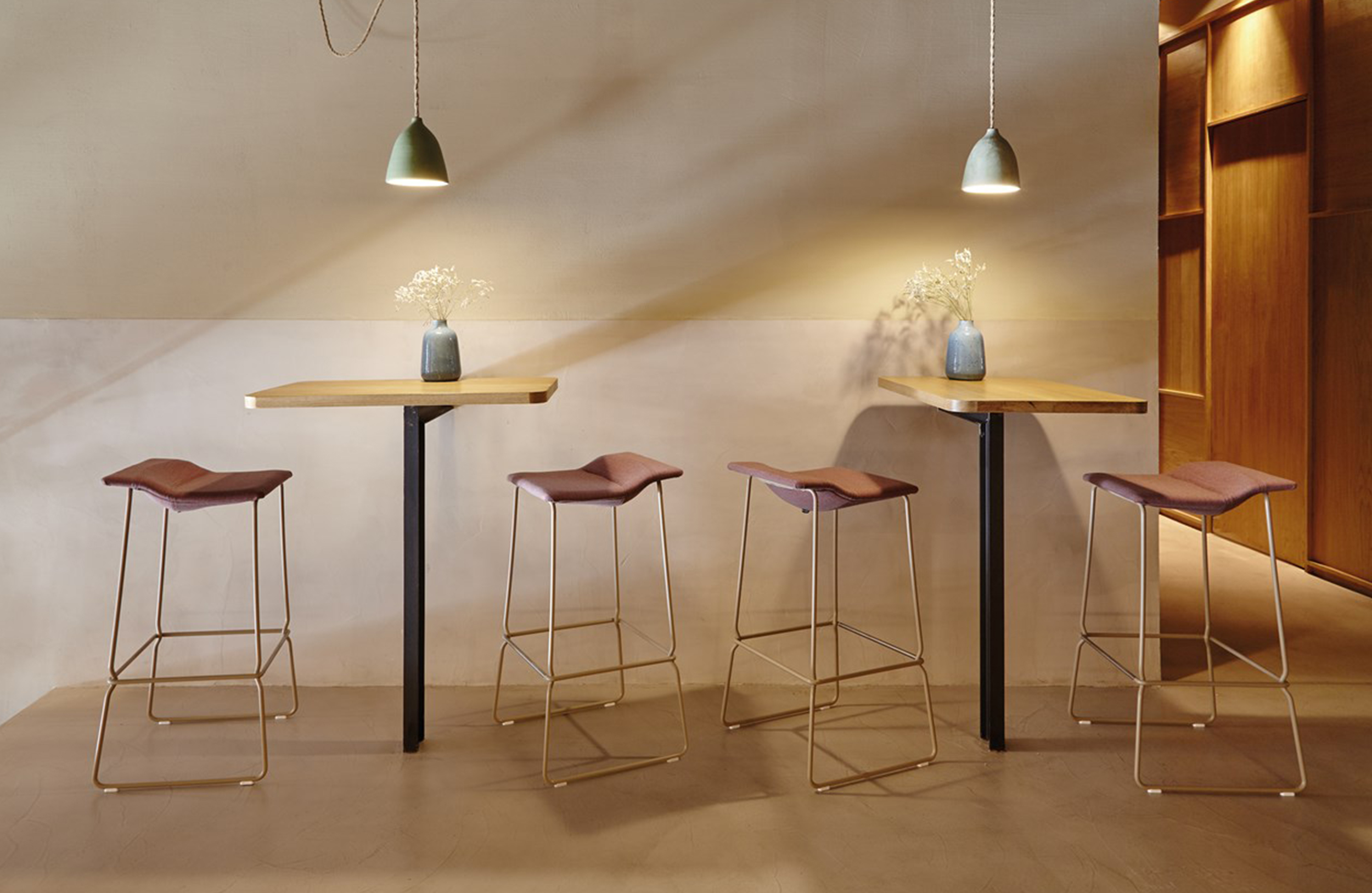 乐竞平台 - 坐具|吧椅/凳子|办公家具|设计师家具|LAST MINUTE 吧椅