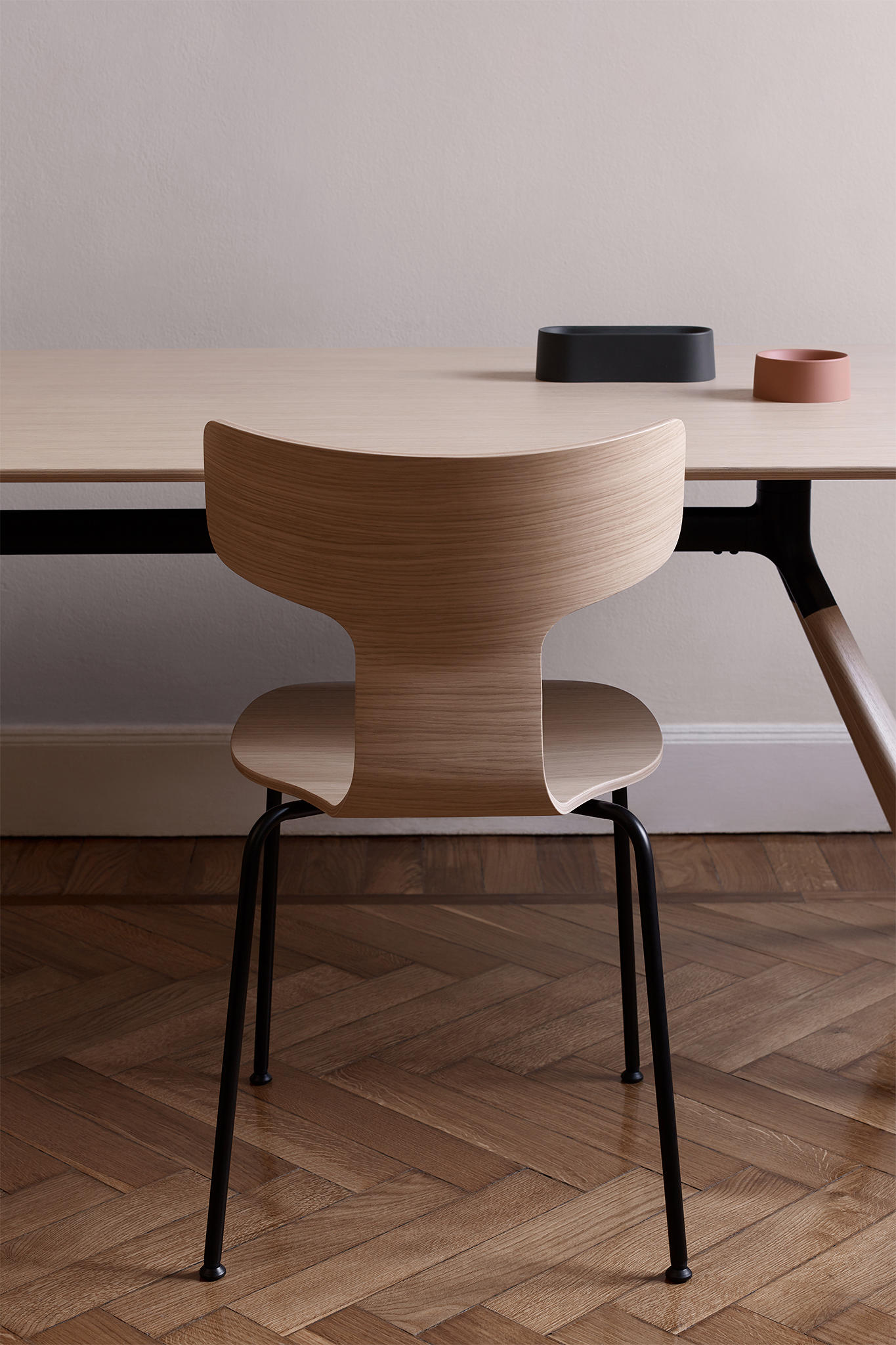 乐竞平台 - 坐具|餐椅|办公家具|设计师家具|FEDRA 餐椅/洽谈椅