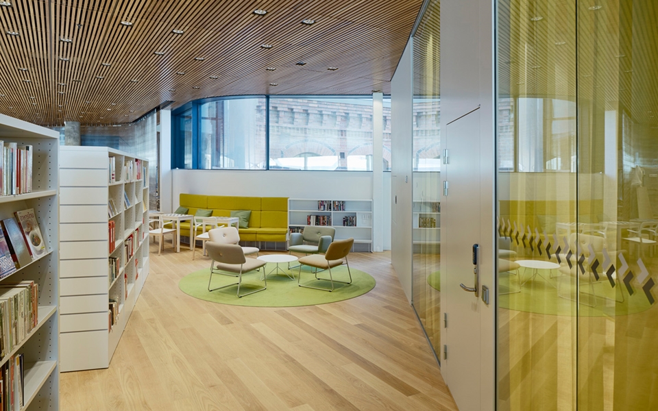 乐竞平台 - 坐具|沙发|办公家具|设计师家具|DUNDRA  沙发椅