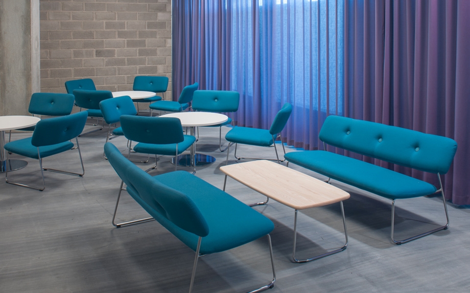 乐竞平台 - 坐具|沙发|办公家具|设计师家具|DUNDRA  沙发椅