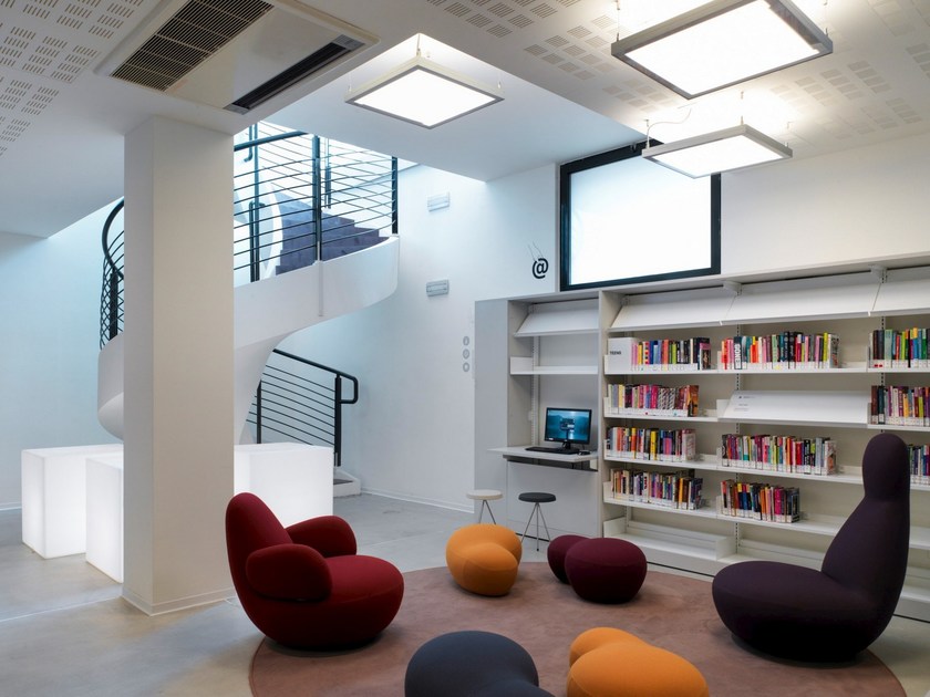 乐竞平台 - 坐具|沙发|办公家具|设计师家具|OPPO  沙发椅