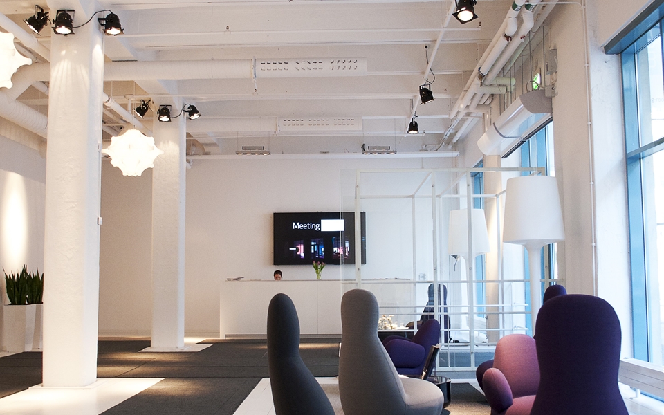 乐竞平台 - 坐具|沙发|办公家具|设计师家具|OPPO  沙发椅