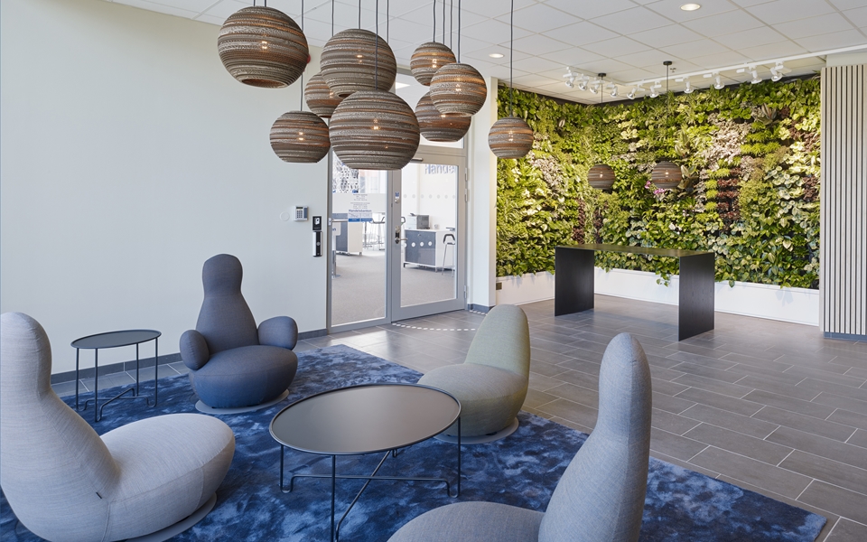 乐竞平台 - 坐具|沙发|办公家具|设计师家具|OPPO  沙发椅