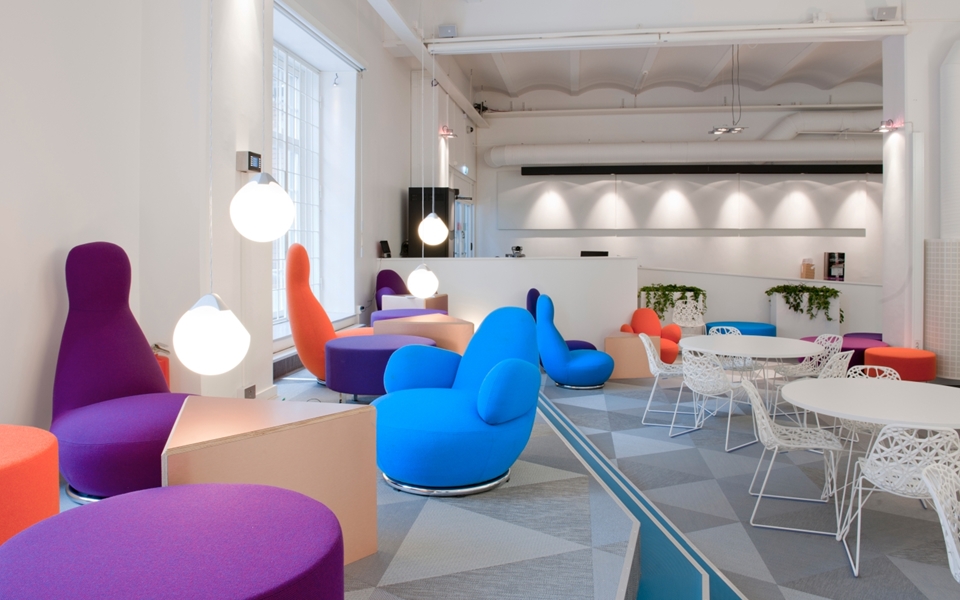 乐竞平台 - 坐具|沙发|办公家具|设计师家具|OPPO  沙发椅