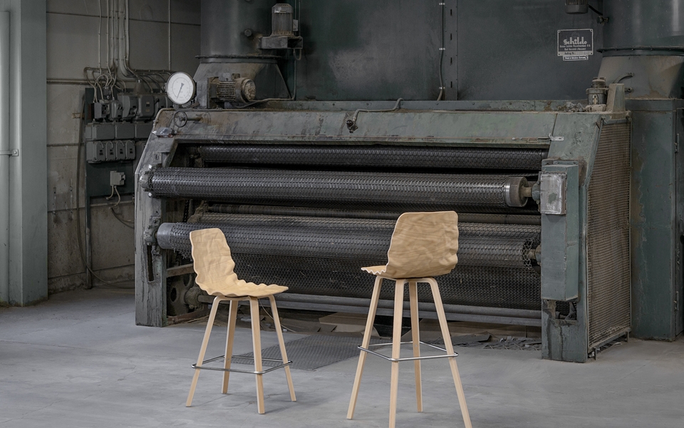 乐竞平台 - 坐具|吧椅/凳子|办公家具|设计师家具|Dent 吧椅