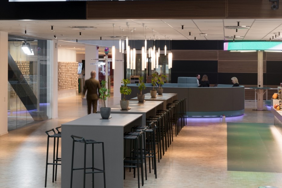 乐竞平台 - 坐具|吧椅/凳子|办公家具|设计师家具|STRAW 吧椅