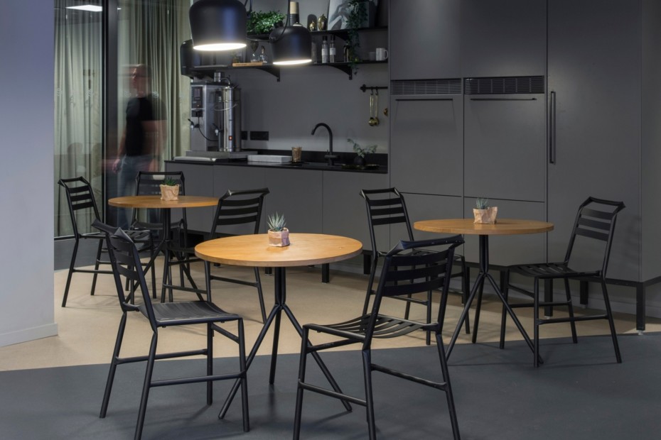 乐竞平台 - 坐具|休闲椅|办公家具|设计师家具|STRAW 休闲椅