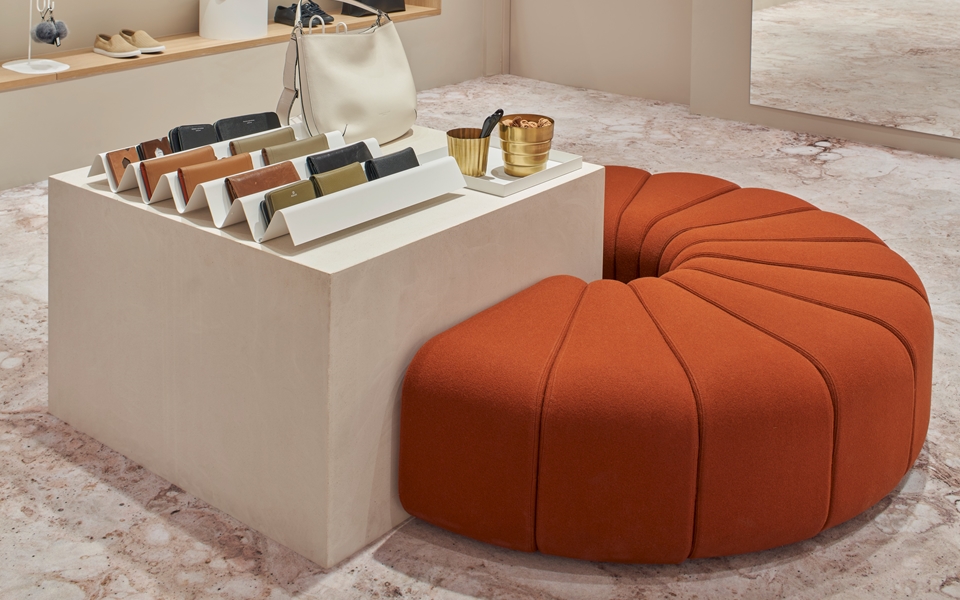 乐竞平台 - 坐具|沙发|办公家具|设计师家具|BOB  沙发