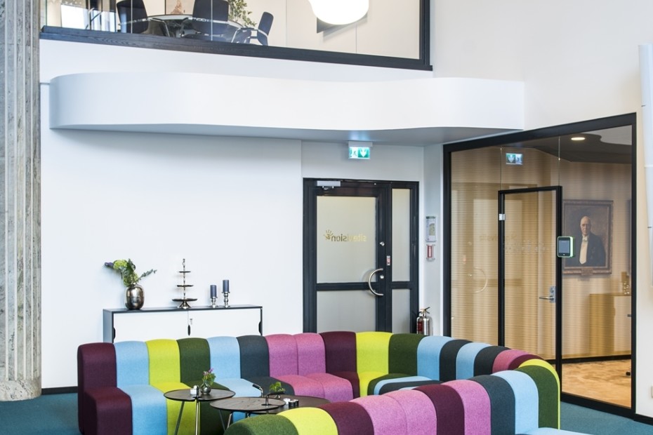 乐竞平台 - 坐具|沙发|办公家具|设计师家具|BOB  沙发