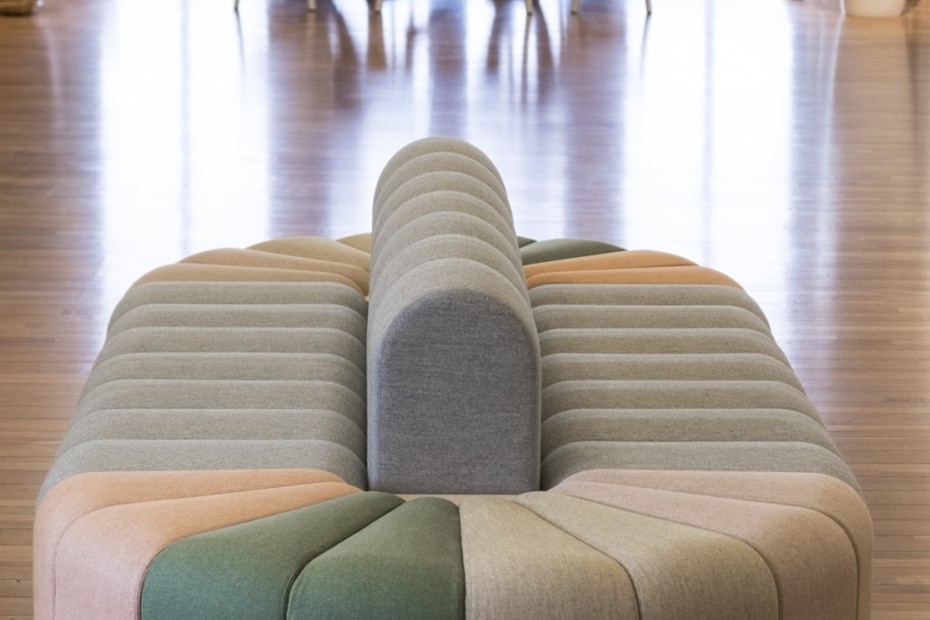 乐竞平台 - 坐具|沙发|办公家具|设计师家具|BOB  沙发