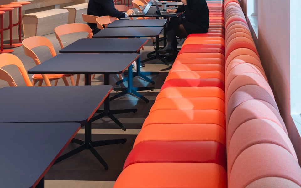 乐竞平台 - 坐具|沙发|办公家具|设计师家具|BOB  沙发