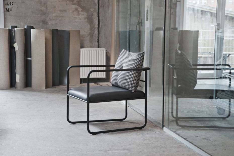 乐竞平台 - 坐具|休闲椅|办公家具|设计师家具|MORRIS JR  休闲沙发椅