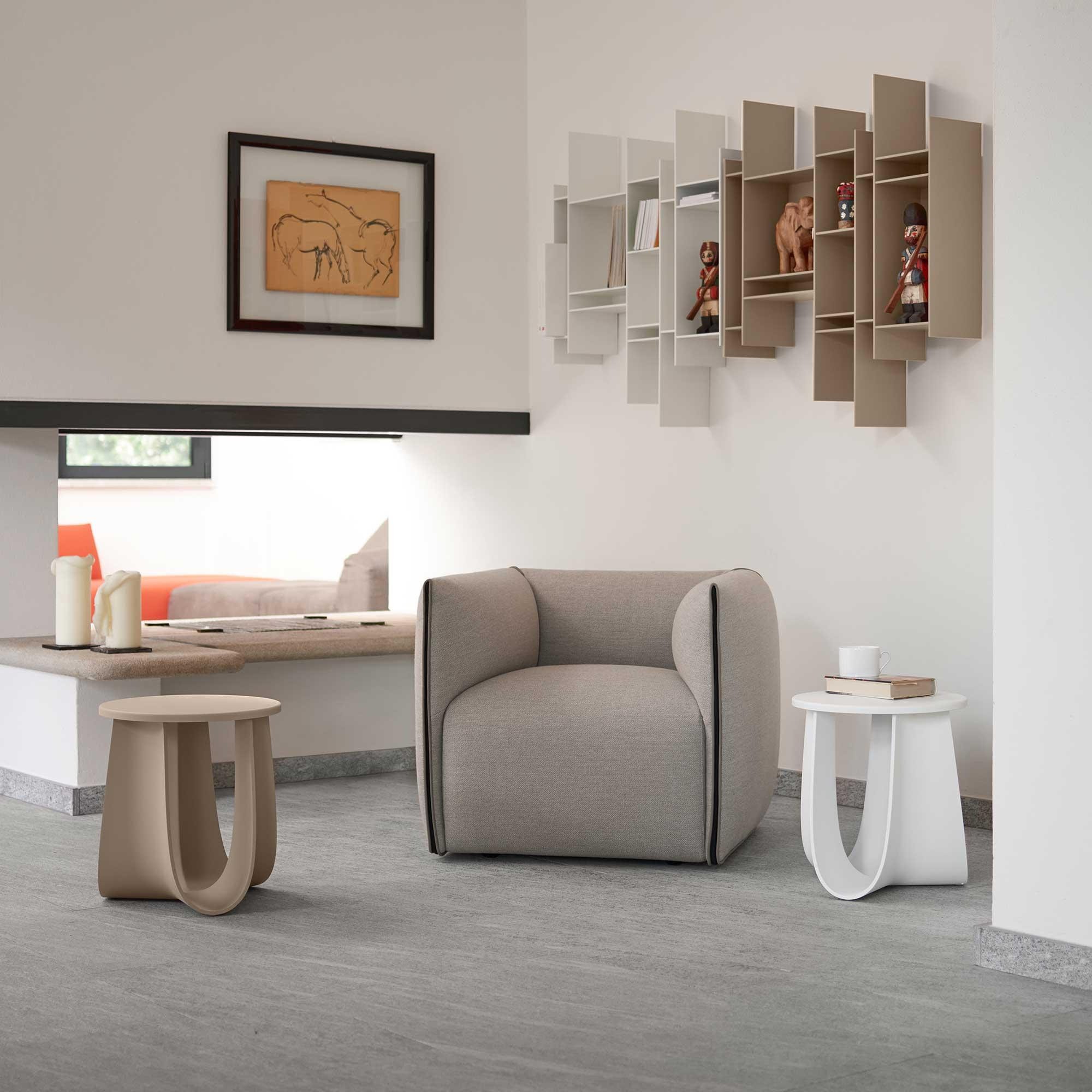 乐竞平台 - 桌几|茶几/边几|办公家具|设计师家具|Polyurethane stool  茶几/角几