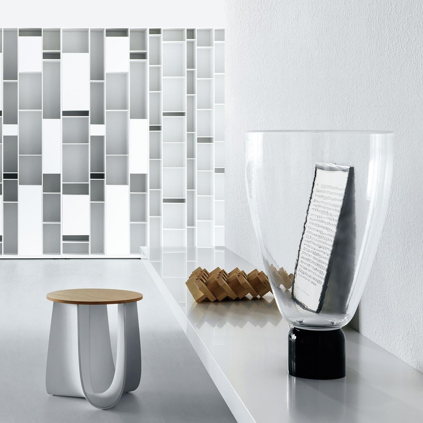 乐竞平台 - 桌几|茶几/边几|办公家具|设计师家具|Polyurethane stool  茶几/角几