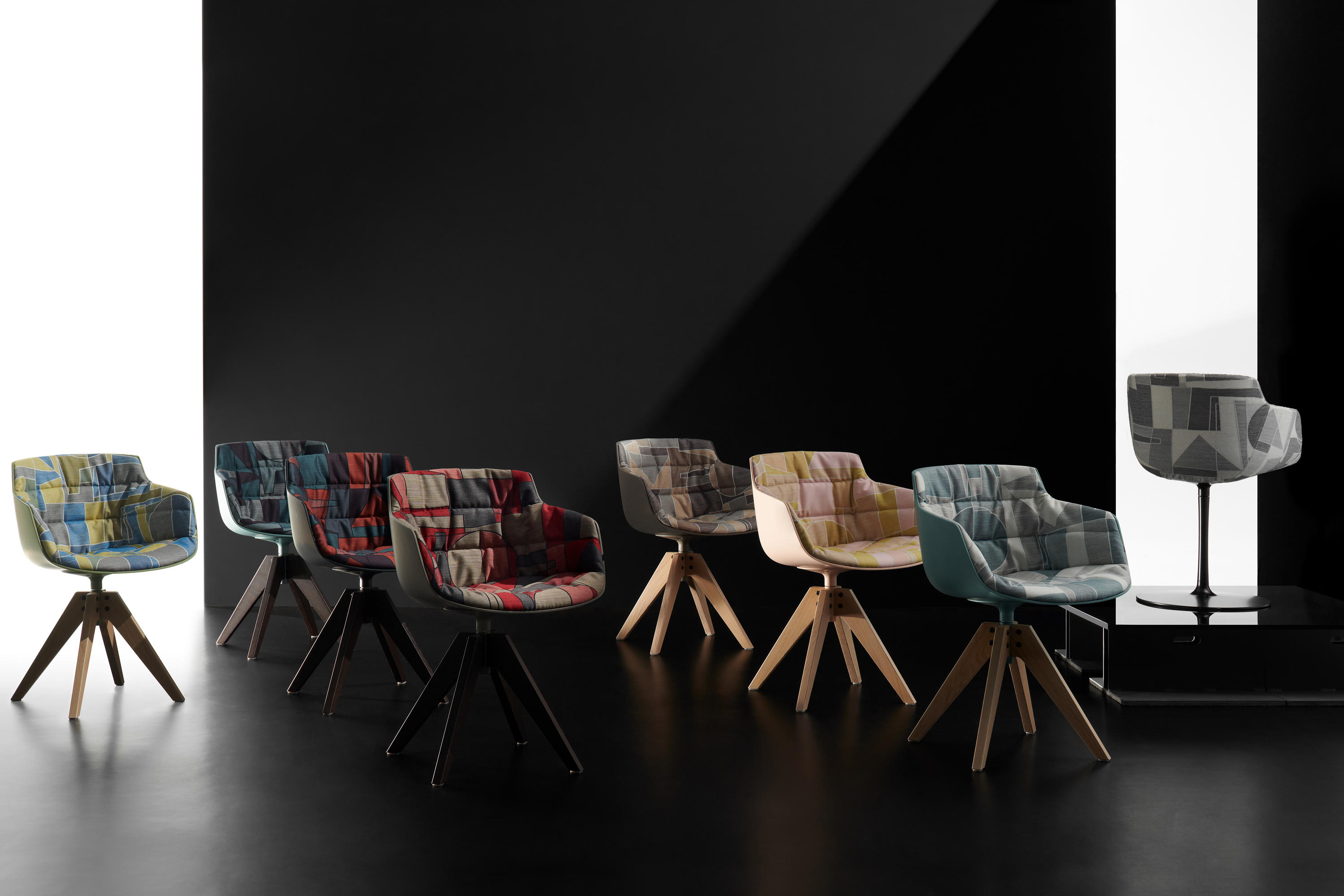 乐竞平台 - 坐具|餐椅|办公家具|设计师家具|FLOW SLIM COLOR  洽谈椅/餐椅