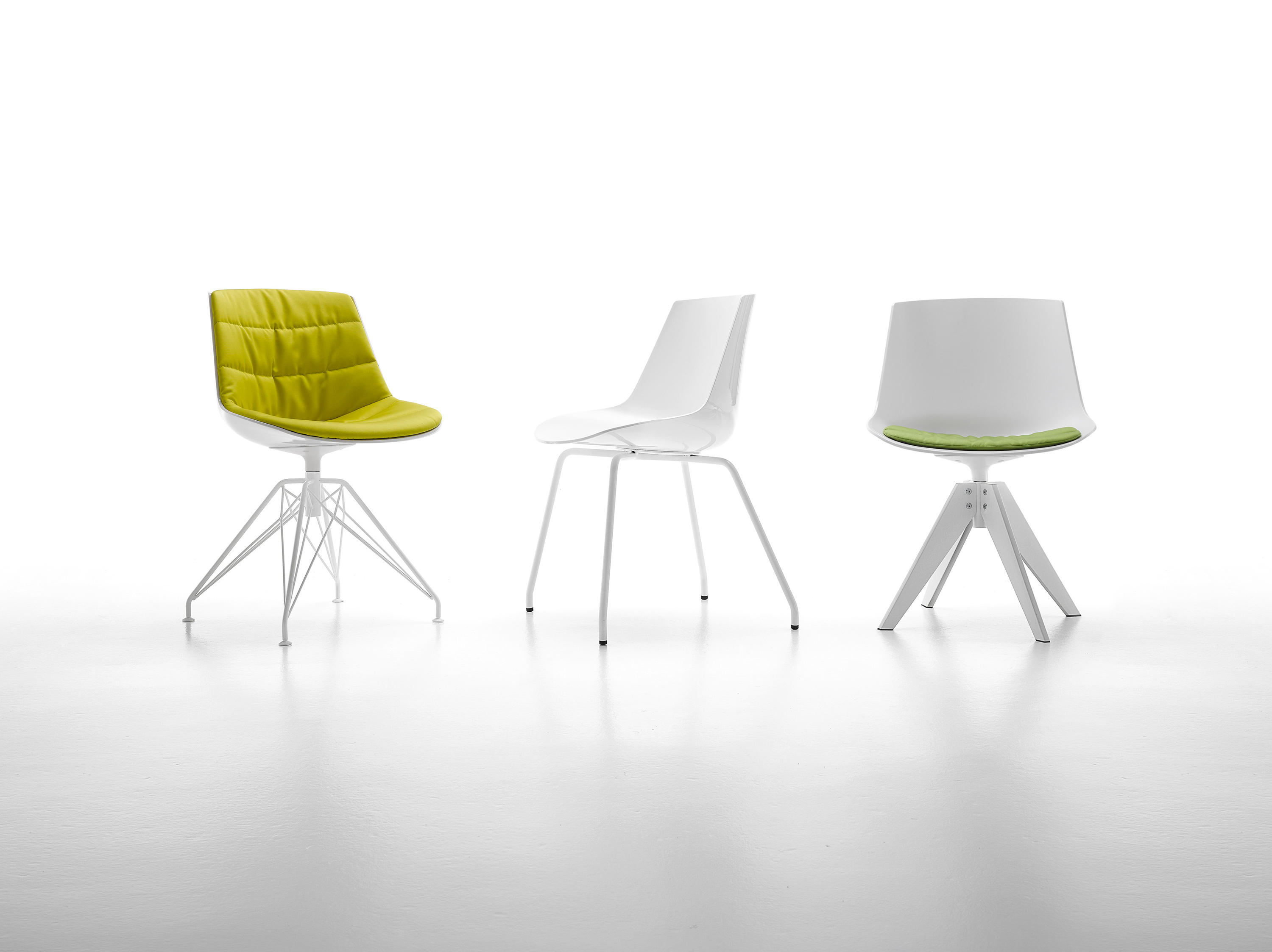 乐竞平台 - 坐具|餐椅|办公家具|设计师家具|FLOW CHAIR 洽谈椅/餐椅