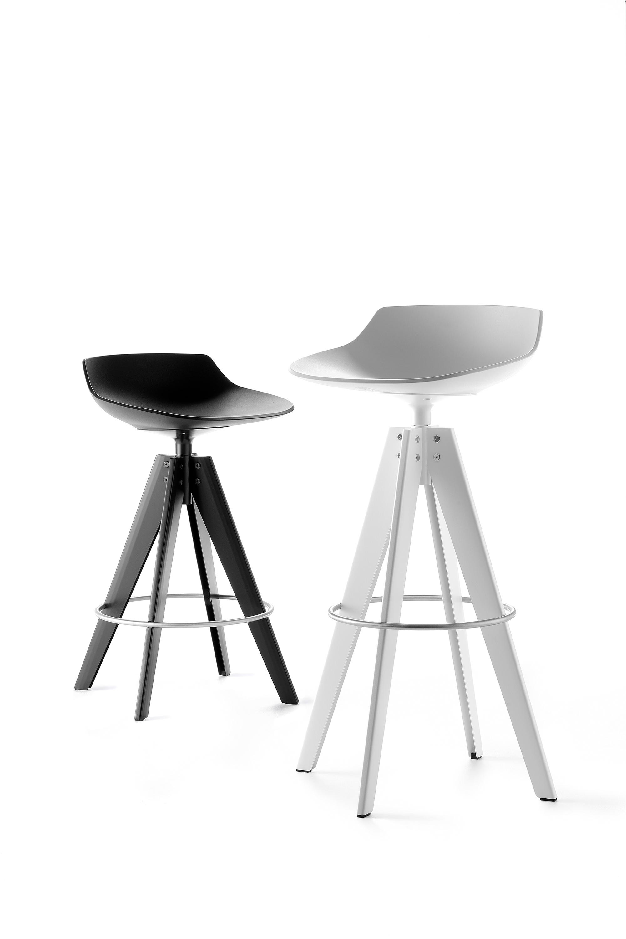 乐竞平台 - 坐具|吧椅/凳子|办公家具|设计师家具|FLOW STOOL 吧椅