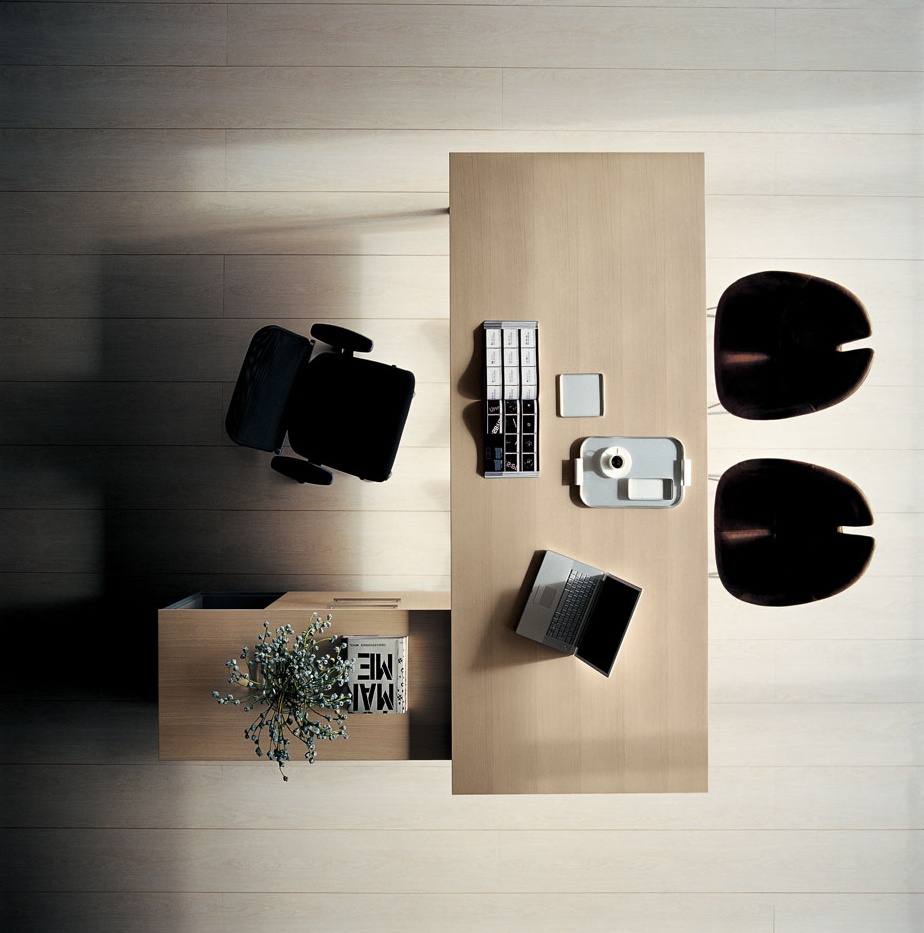 办公台|时尚大班台|办公家具|设计师家具|Corium 真皮