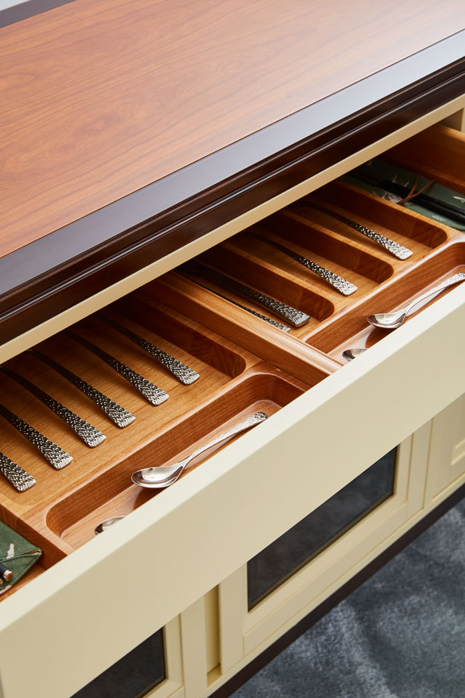 乐竞平台 - 储物|储物柜|办公家具|设计师家具|上雅-低柜