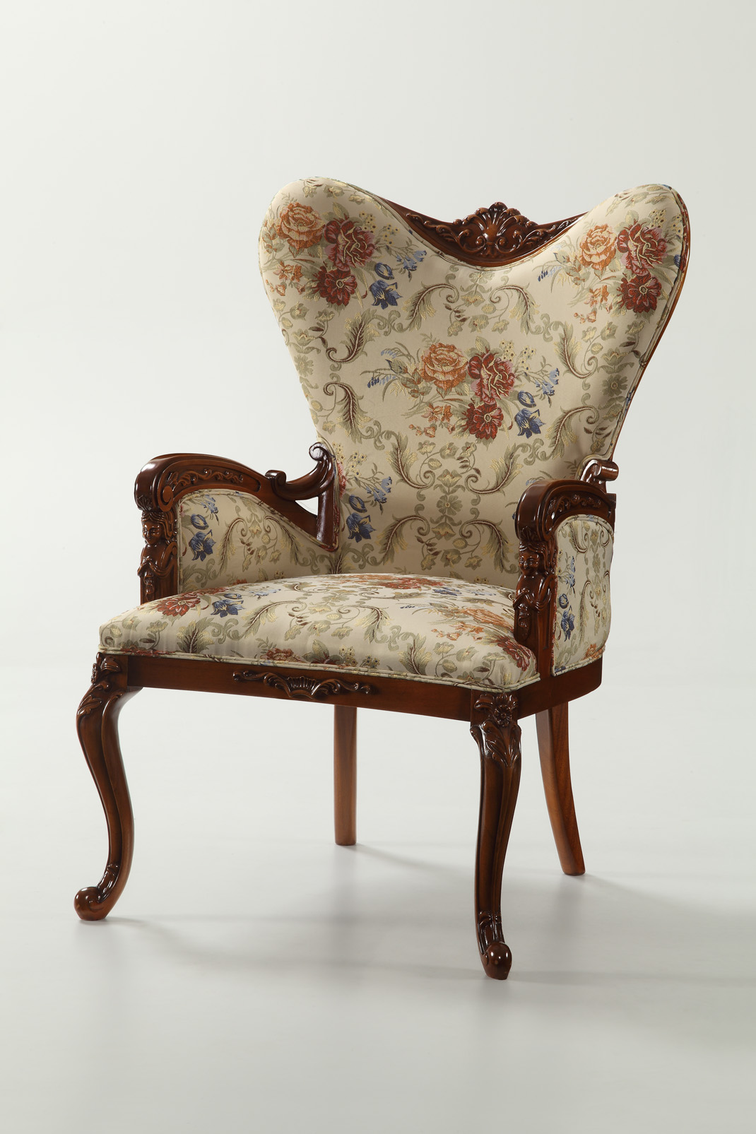 [乐竞平台 - 坐具|休闲椅|办公家具|设计师家具|格安蒂娅椅]