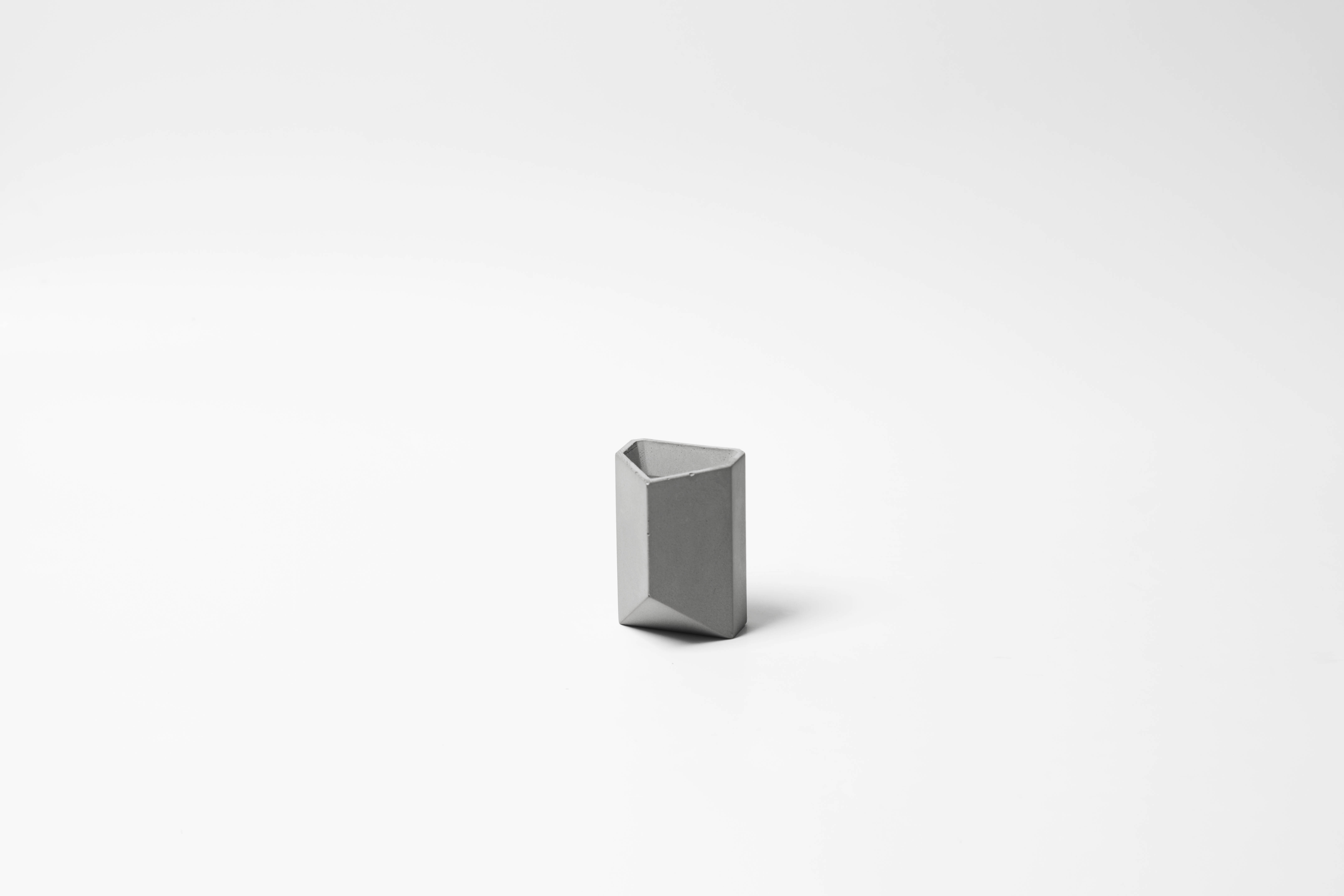 [乐竞平台 - 附件|装饰画/墙饰|办公家具|设计师家具|墙面装饰花插-息]