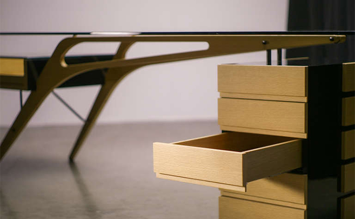 乐竞平台 - 桌几|办公桌|办公家具|设计师家具|加富尔桌