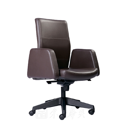 [办公椅|传统中班椅|办公家具|设计师家具|真皮中班椅]